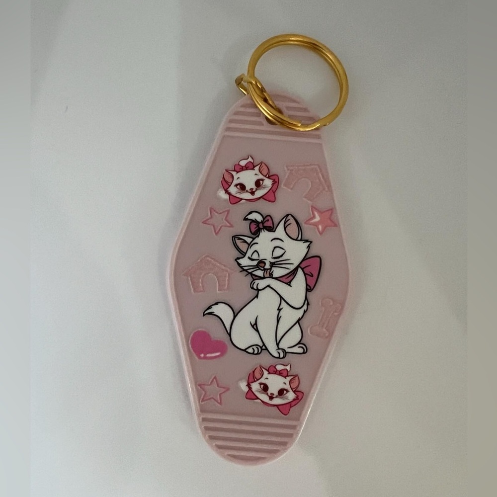 Pink Marie motel keychain